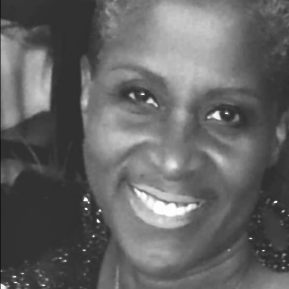 Meet your Posher, Suzette